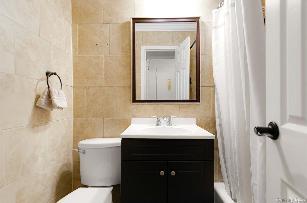 65-15 Alderton Street 5/F, Rego Park, NY 11374 — photo 4