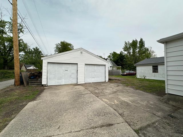 810 Poplar Street, Michigan City, IN 46360