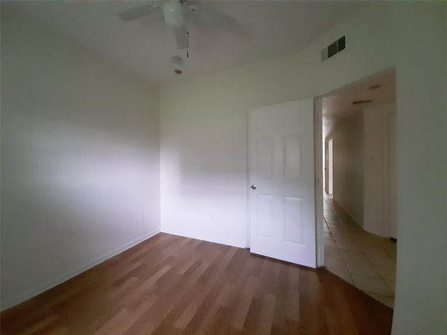 4542 Otterbury Drive A, Houston, TX 77039
