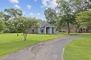 124 Buttercup Drive, Washington, LA 70589