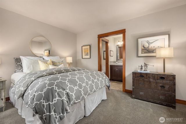 2013 NW Valkyrie Lane, Poulsbo, WA 98370