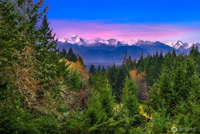 2013 NW Valkyrie Lane, Poulsbo, WA 98370