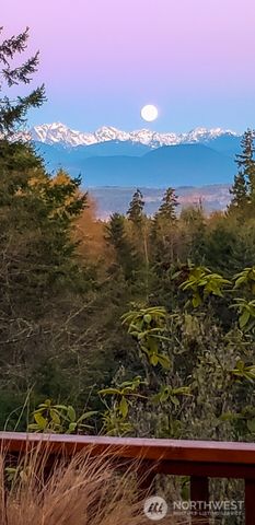 2013 NW Valkyrie Lane, Poulsbo, WA 98370