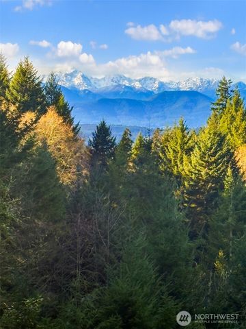 2013 NW Valkyrie Lane, Poulsbo, WA 98370