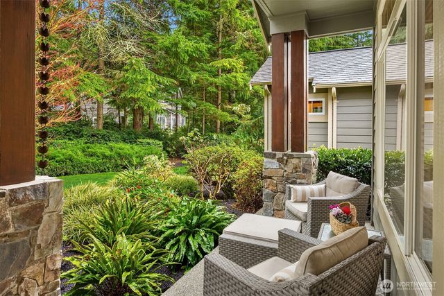 2013 NW Valkyrie Lane, Poulsbo, WA 98370