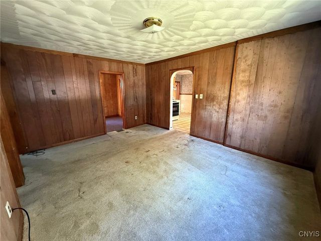 10418 Cosby Manor Road, Deerfield, NY 13502