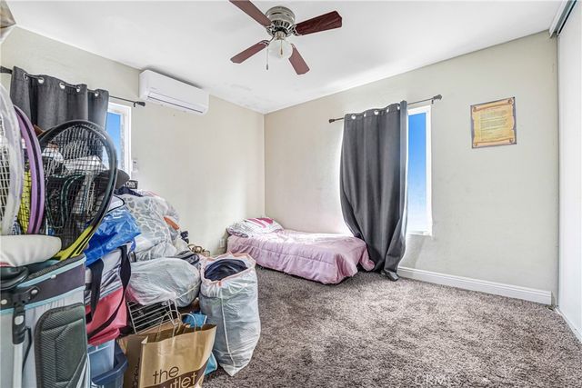 19549 Schoolcraft, Reseda, CA 91335