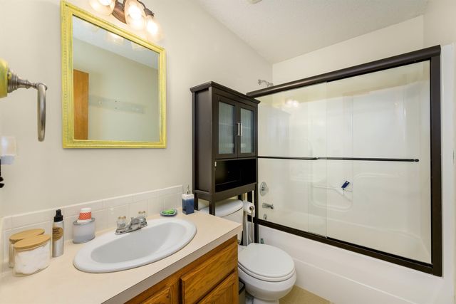 13806 Alderny St, Wichita, KS 67235