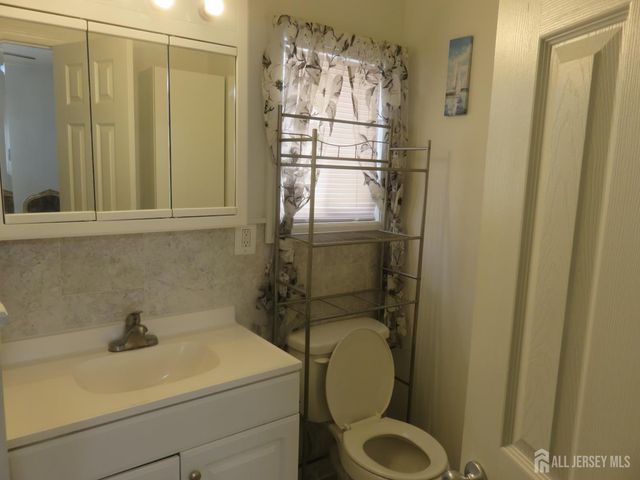652 Cornell Street, Perth Amboy, NJ 08861