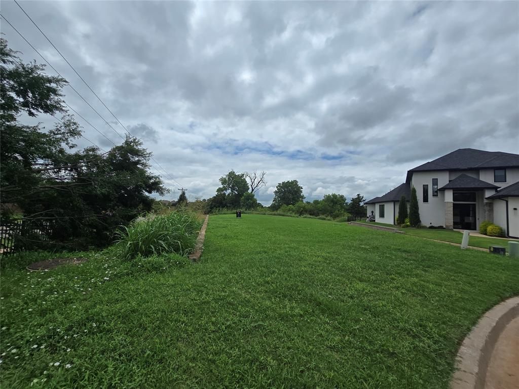 465 Saint Claire Drive, Edmond, OK 73025