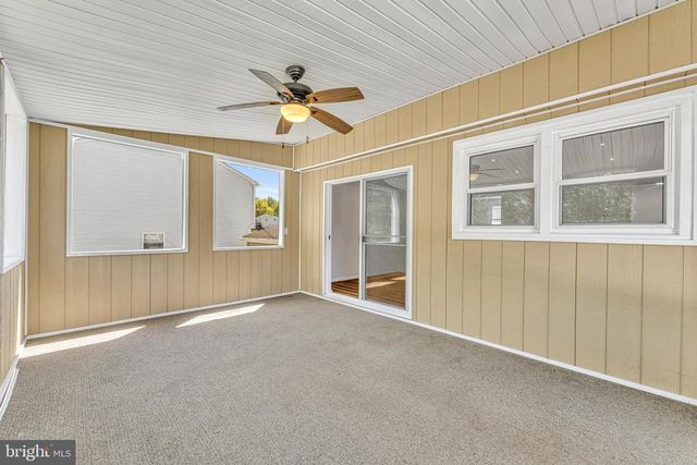 28 SPRING HILL DR, Clementon, NJ 08021