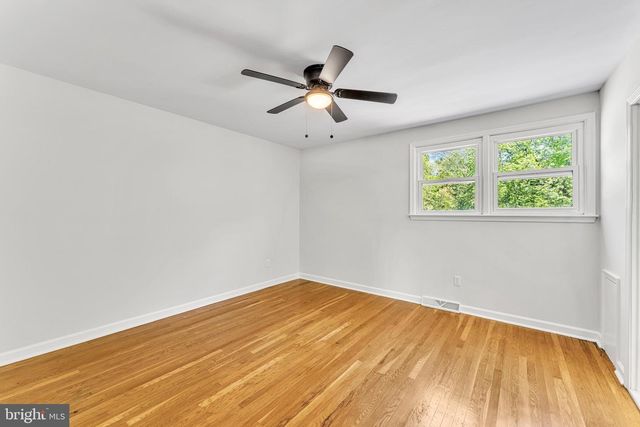 28 SPRING HILL DR, Clementon, NJ 08021