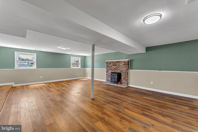 28 SPRING HILL DR, Clementon, NJ 08021
