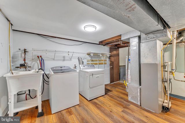28 SPRING HILL DR, Clementon, NJ 08021