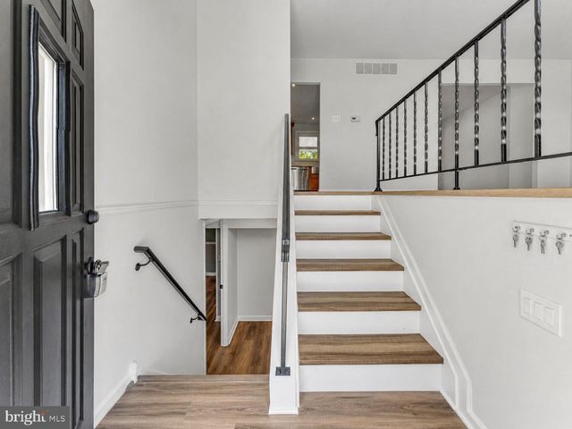 28 SPRING HILL DR, Clementon, NJ 08021