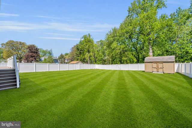 28 SPRING HILL DR, Clementon, NJ 08021