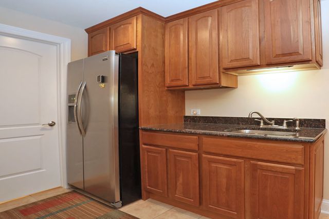 310 Jennifer Lane, Roselle, IL 60172