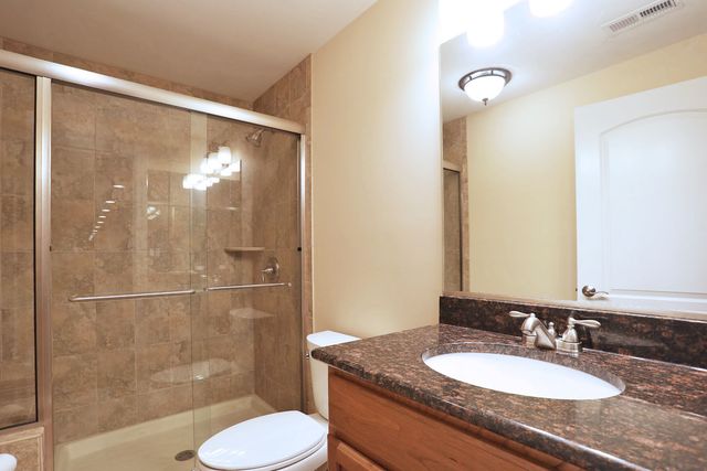 310 Jennifer Lane, Roselle, IL 60172