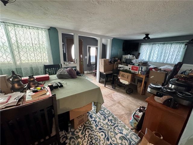 3 Dawley Street, Coventry, RI 02816