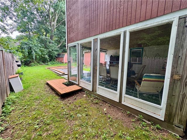3 Dawley Street, Coventry, RI 02816