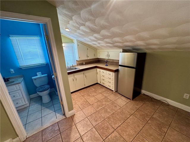 3 Dawley Street, Coventry, RI 02816