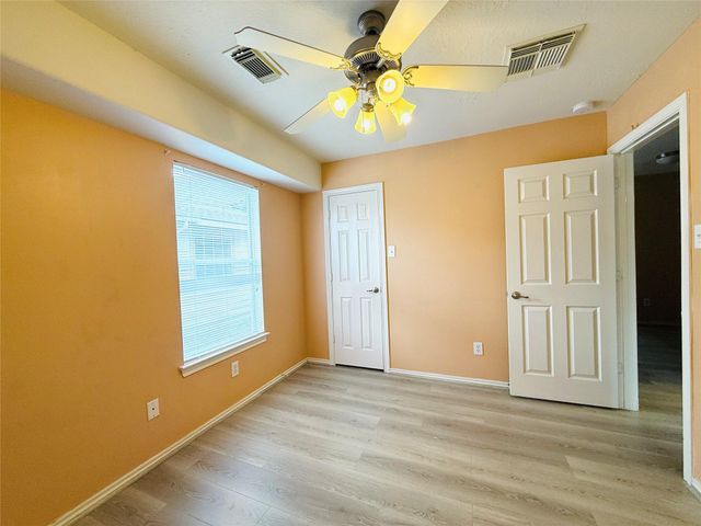 12414 Jasmine Brook Lane, Houston, TX 77089