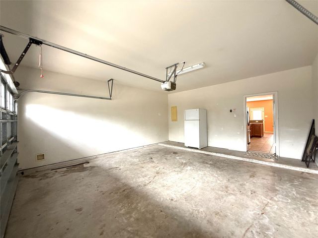 12414 Jasmine Brook Lane, Houston, TX 77089