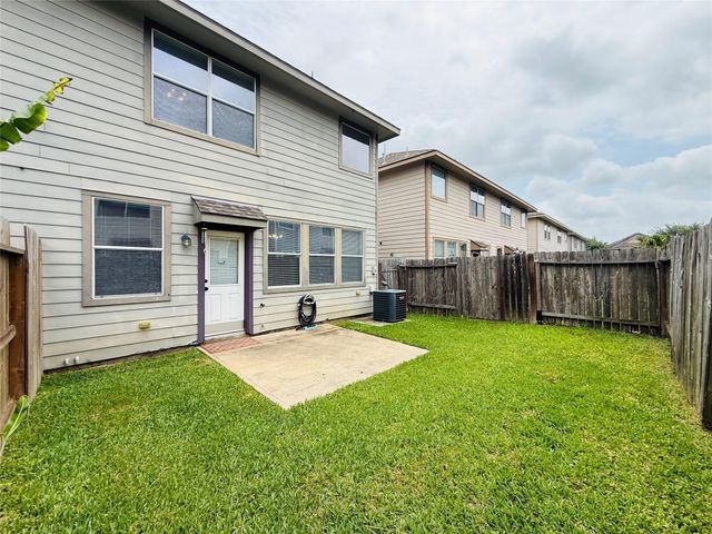 12414 Jasmine Brook Lane, Houston, TX 77089