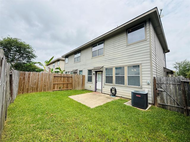 12414 Jasmine Brook Lane, Houston, TX 77089