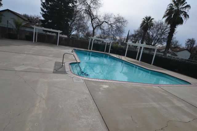 2728 El Pasado Dr, Modesto, CA 95354