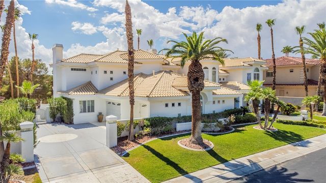 23 Cascade Creek Lane, Las Vegas, NV 89113