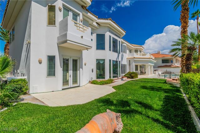 23 Cascade Creek Lane, Las Vegas, NV 89113