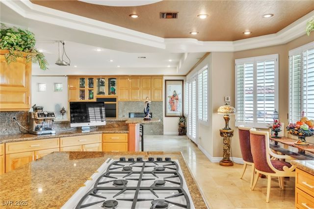 23 Cascade Creek Lane, Las Vegas, NV 89113