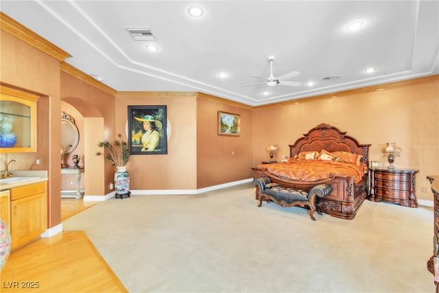 23 Cascade Creek Lane, Las Vegas, NV 89113