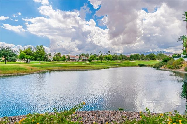 23 Cascade Creek Lane, Las Vegas, NV 89113