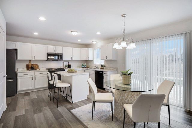 7200 Chandler Drive, Van Buren Twp, MI 48111