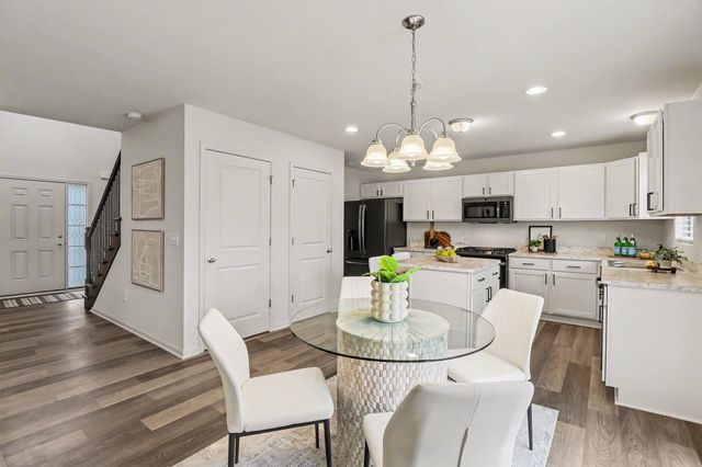 7200 Chandler Drive, Van Buren Twp, MI 48111