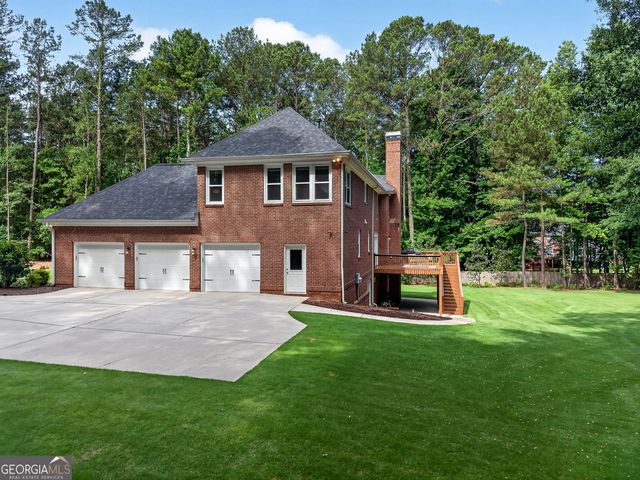 140 Tall Timber Court, Fayetteville, GA 30215
