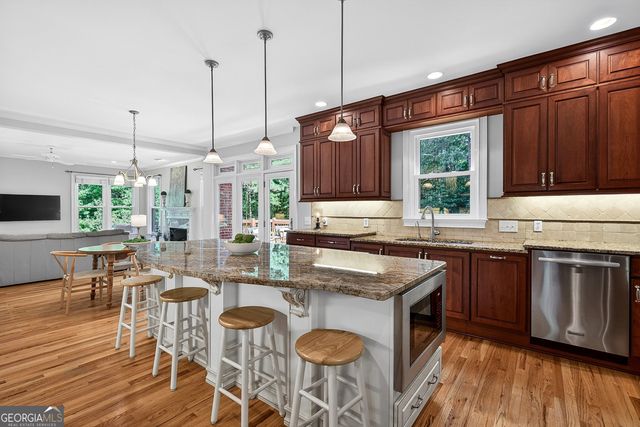 140 Tall Timber Court, Fayetteville, GA 30215