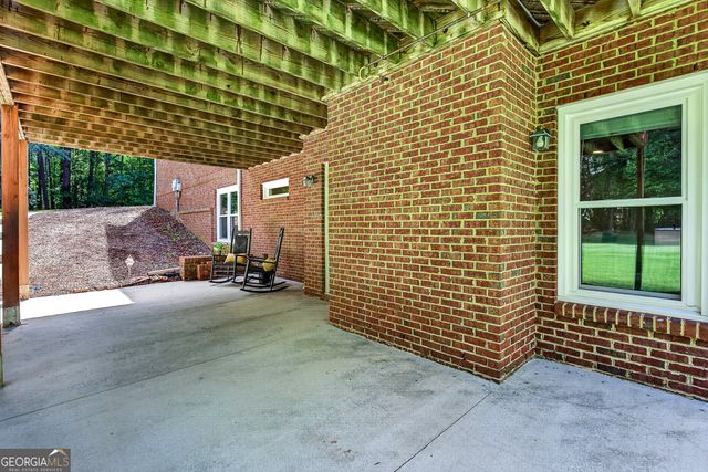 140 Tall Timber Court, Fayetteville, GA 30215