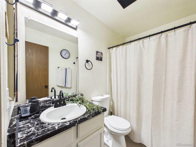 56 S Nome Street, Aurora, CO 80012