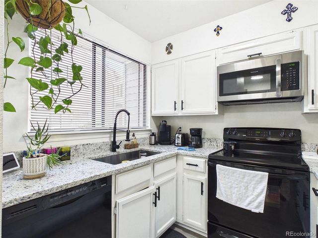 56 S Nome Street, Aurora, CO 80012