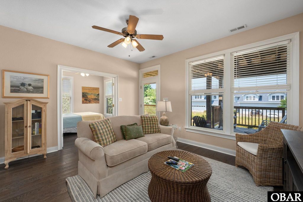 Image 3 of property listing at 129A Jay Crest Road, Duck, NC 27949