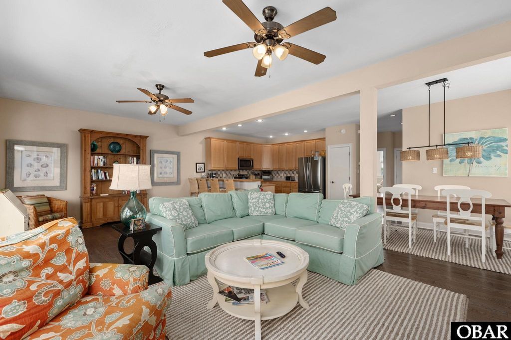 Image 22 of property listing at 129A Jay Crest Road, Duck, NC 27949