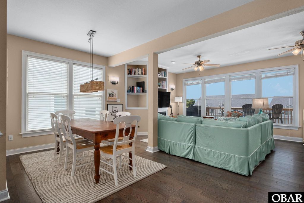 Image 23 of property listing at 129A Jay Crest Road, Duck, NC 27949