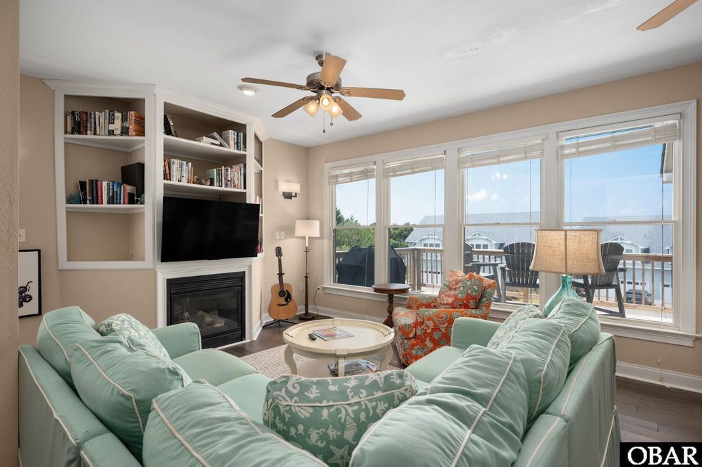 Image 31 of property listing at 129A Jay Crest Road, Duck, NC 27949