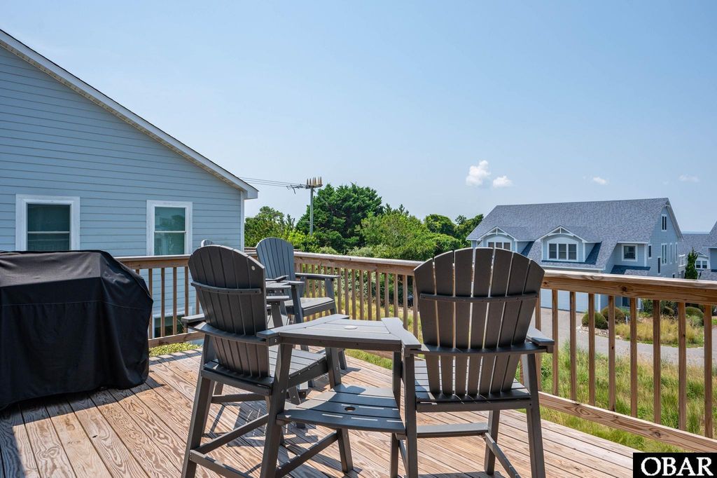Image 42 of property listing at 129A Jay Crest Road, Duck, NC 27949