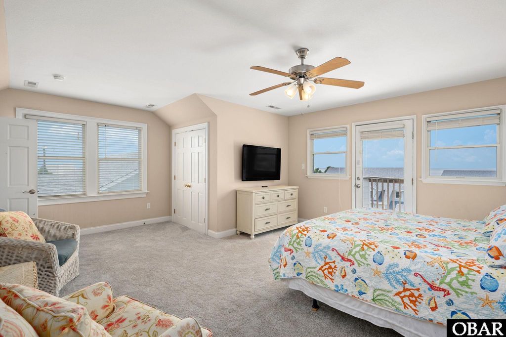 Image 47 of property listing at 129A Jay Crest Road, Duck, NC 27949