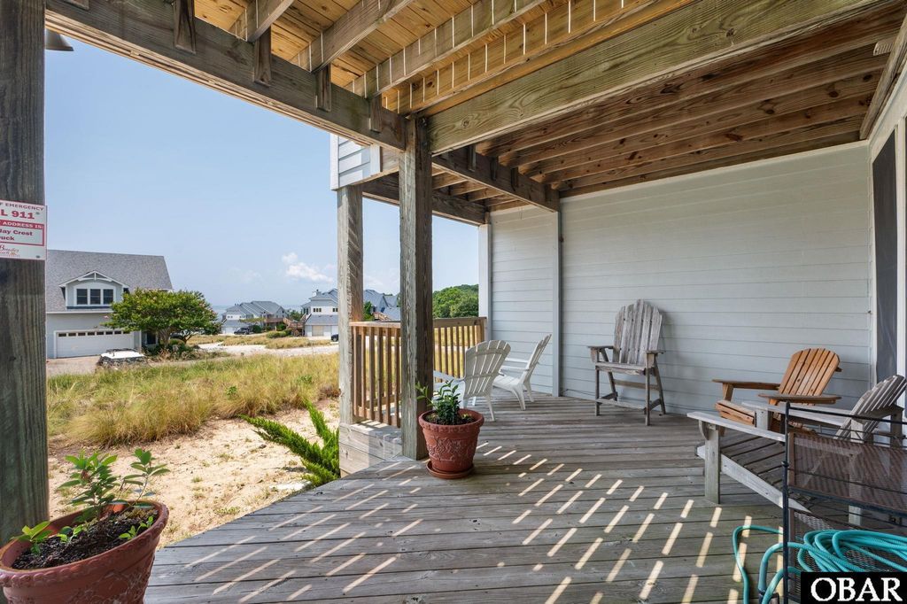 Image 7 of property listing at 129A Jay Crest Road, Duck, NC 27949