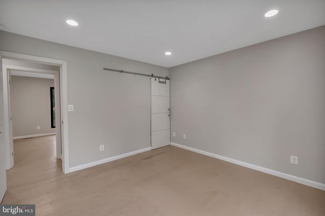 6170 HOWELLS RD, Alexandria, VA 22310